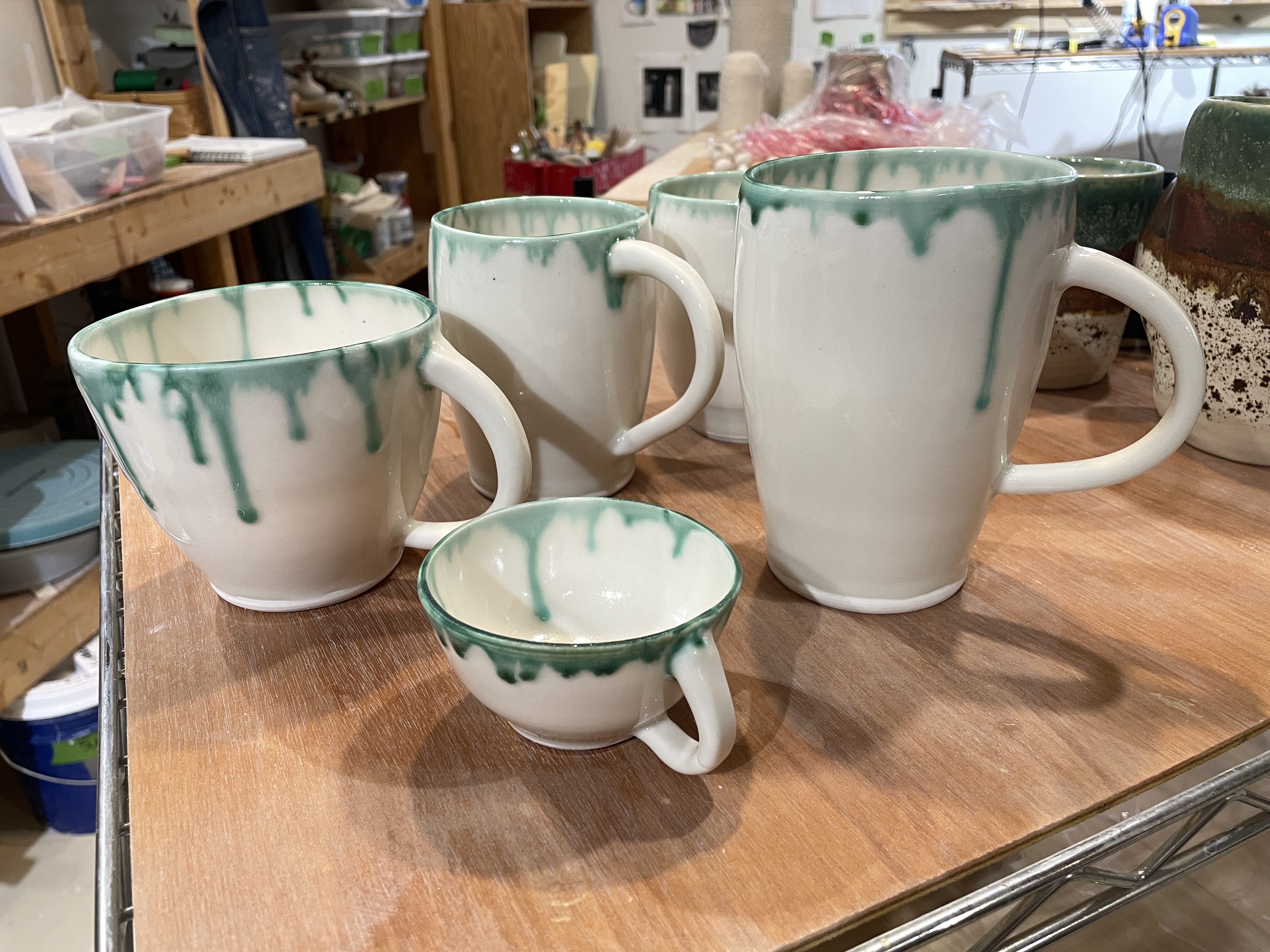 Tom porcelain cups, green rim